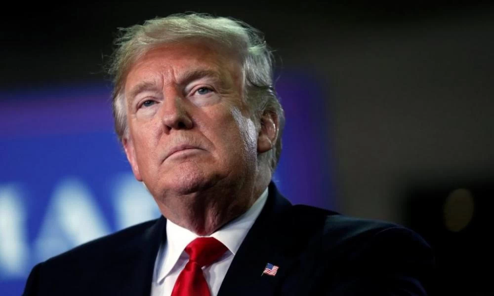 Τραμπ: «Εμβολιαστείτε για τον κορονοϊό»